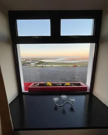 Ard Einne House 住宿加早餐酒店