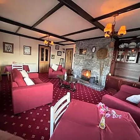 Bed and Breakfast Ard Einne House
