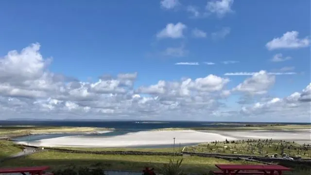Ard Einne House B&B 이니시 모어